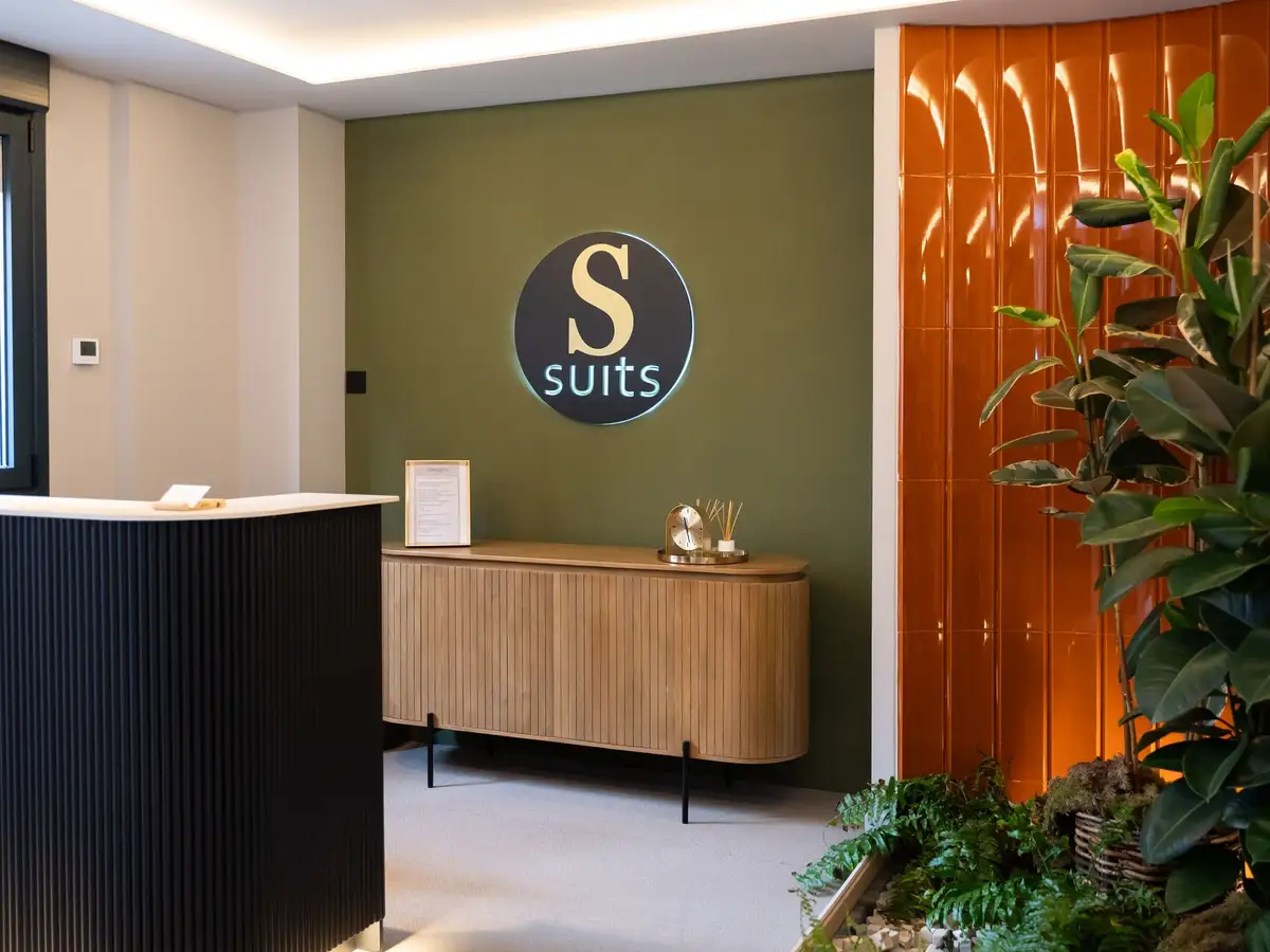 Senior Suits en Pola de Siero - recepción